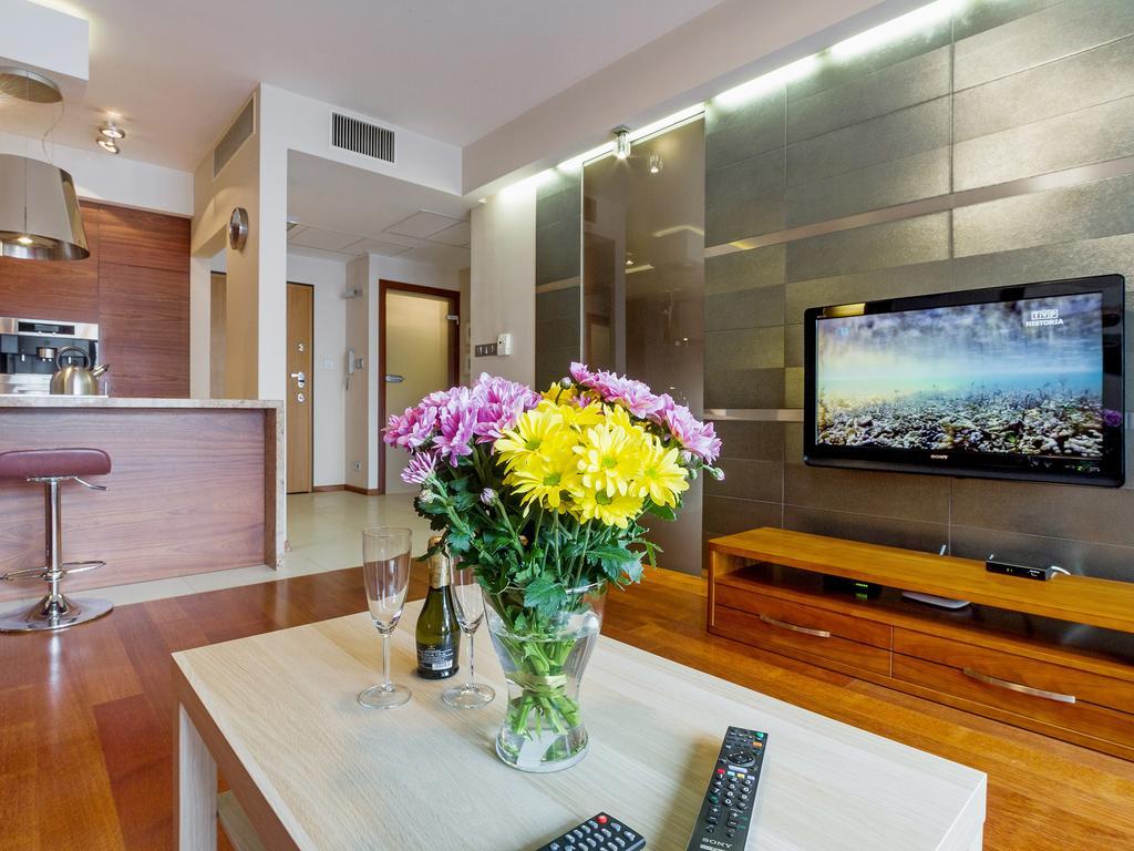 Wawel Angel Plaza Apartments By Amstra Luxury Apartments คราคูฟ ภายนอก รูปภาพ